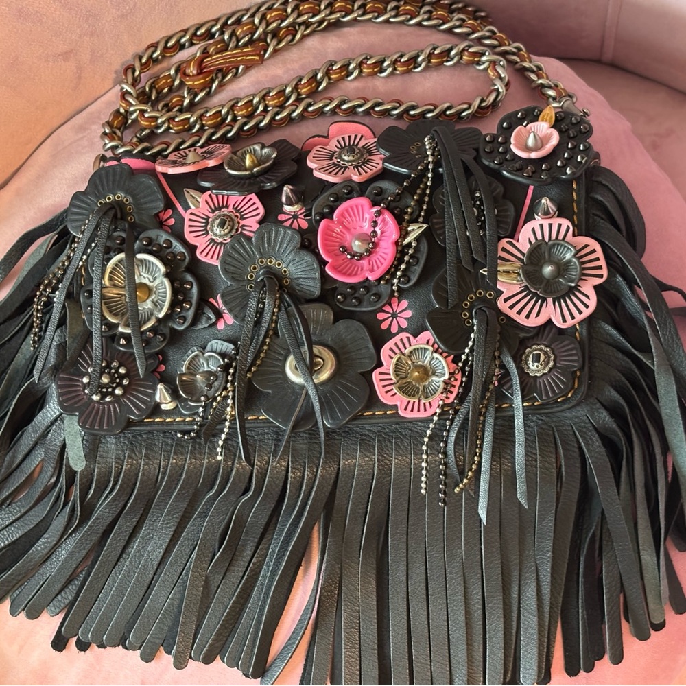 RARE Coach 1941 Dinky with Wild Tea Rose Fringe in Black and Pink, EUC